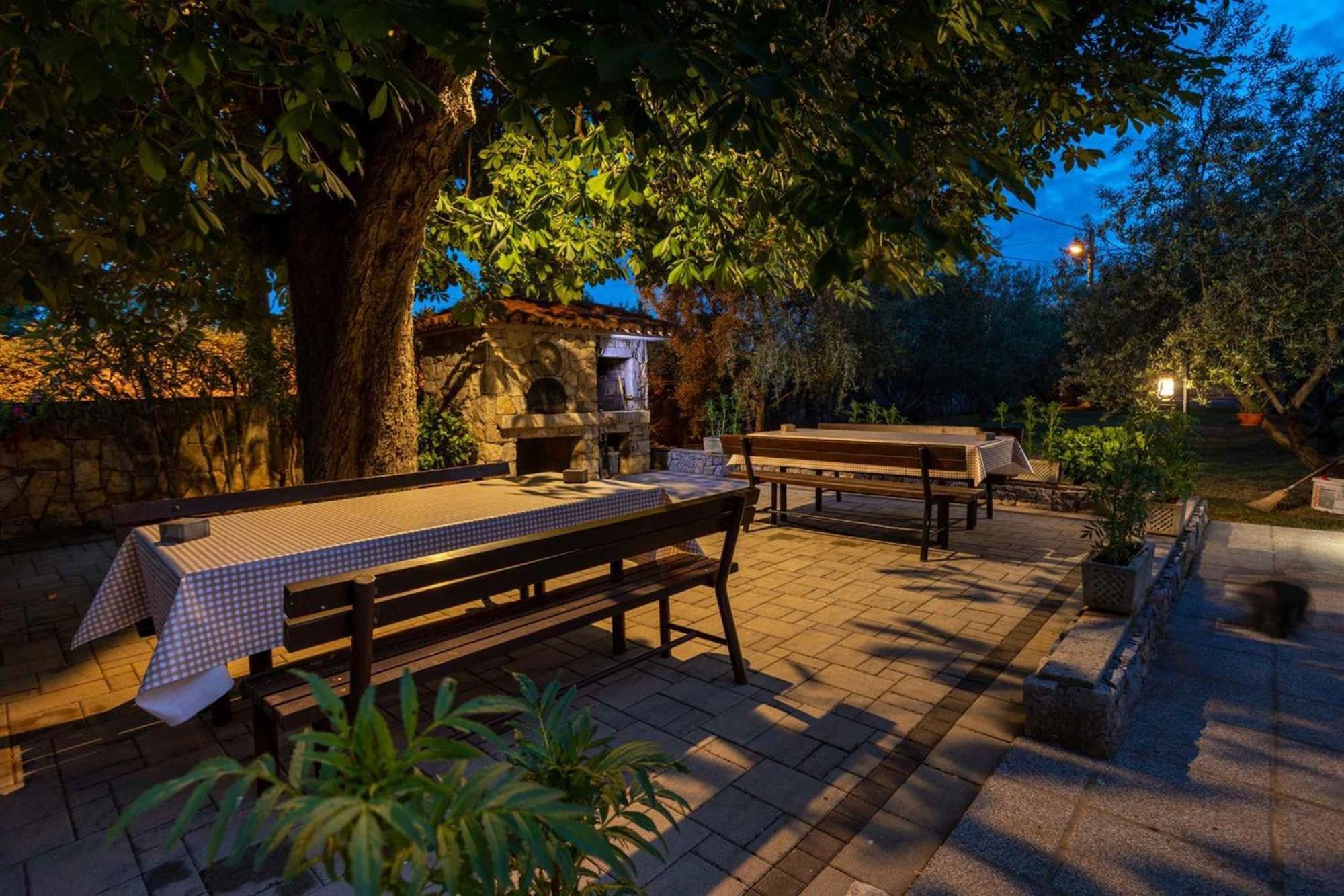 Malinska Apartment 1 Sveti Anton  المظهر الخارجي الصورة