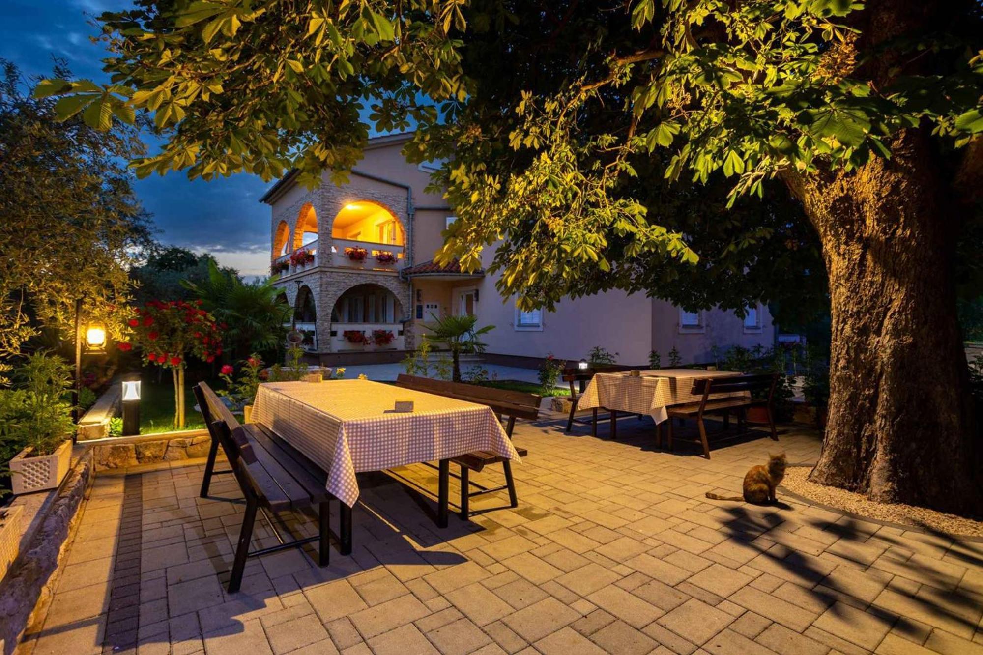 Malinska Apartment 1 Sveti Anton  المظهر الخارجي الصورة