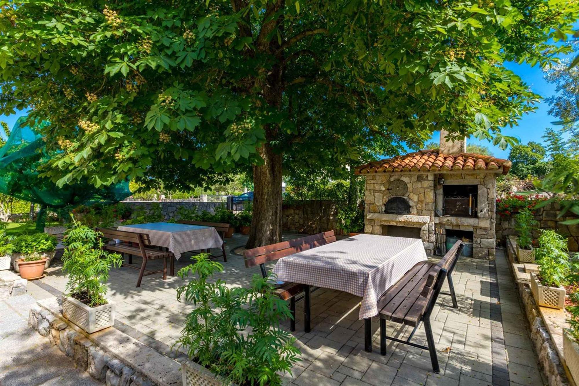 Malinska Apartment 1 Sveti Anton  المظهر الخارجي الصورة